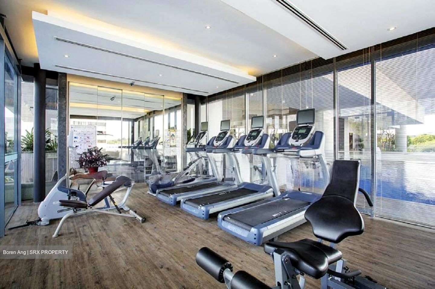 Centro Residences (D20), Condominium #497625431